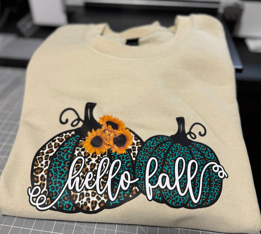 Graphic Sweatshirt “Hello Fall”